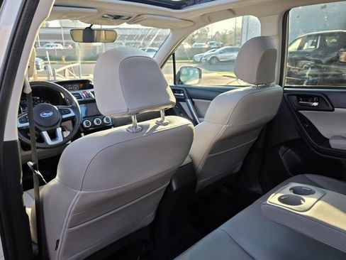 Used 2017 Subaru Forester 2.5i Limited w/ Popular Package #2 image 18