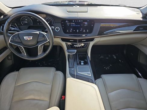 Used 2018 Cadillac CT6 Luxury image 9
