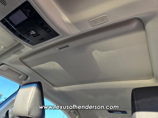 Used 2024 Lexus ES 300h w/ Premium Package FWD image 12