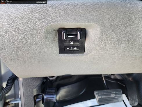 Used 2013 GMC Sierra 1500 W/T w/ Work Truck Plus Package AWD/4WD image 15