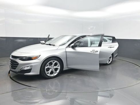 Used 2022 Chevrolet Malibu LT image 35