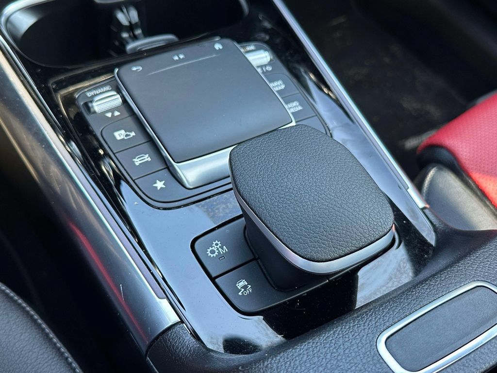 Used 2023 Mercedes-Benz GLA 45 AMG 4MATIC image 29