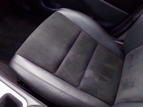 Used 2018 Jeep Grand Cherokee Altitude image 26