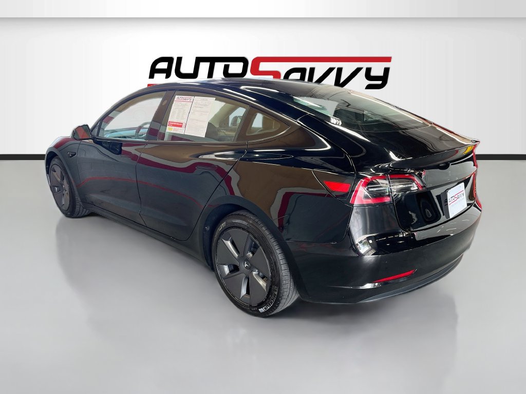 Used 2023 Tesla Model 3 Standard Range RWD image 5