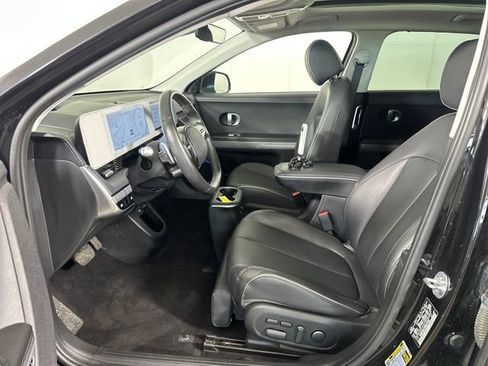 Used 2022 Hyundai Ioniq 5 Limited image 11