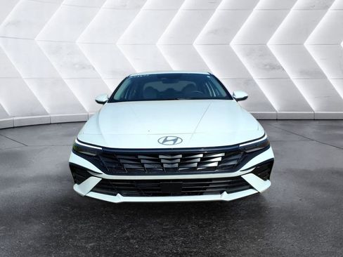 New 2026 Hyundai Elantra Limited w/ Cargo Package image 8