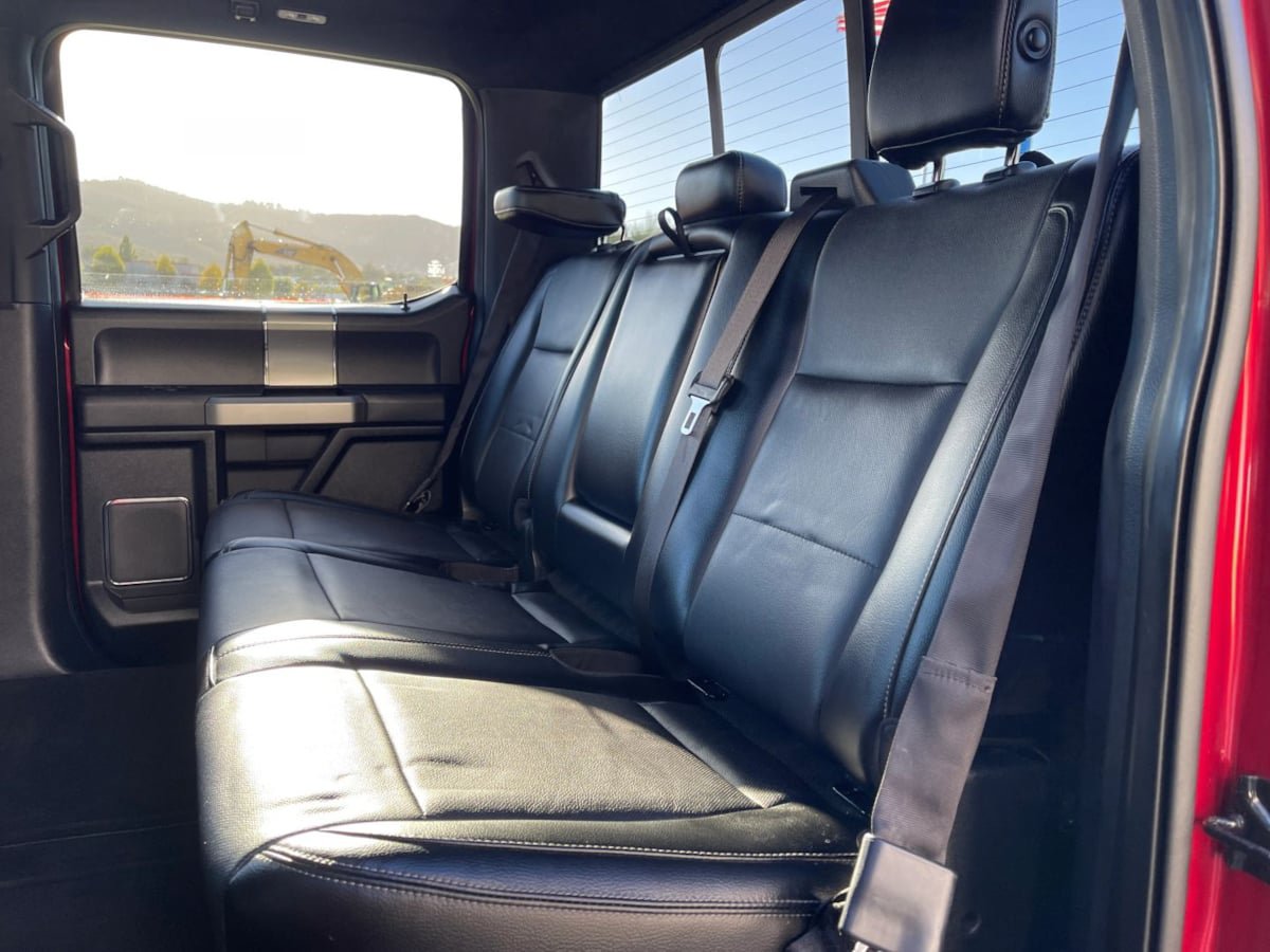 Used 2015 Ford F150 Lariat w/ Equipment Group 502A Luxury AWD/4WD image 22