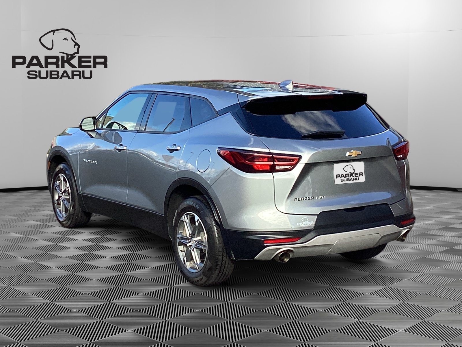 Used 2025 Chevrolet Blazer LT AWD/4WD image 3