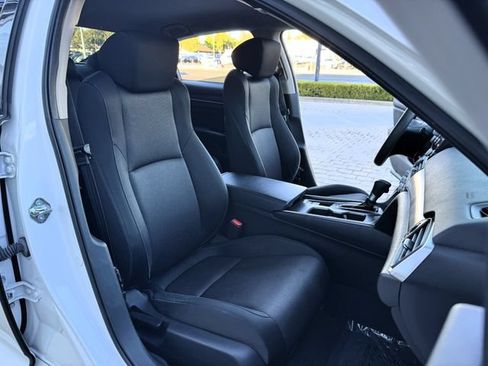 Used 2018 Honda Accord LX image 14