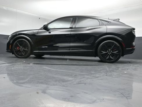 Certified 2025 Ford Mustang Mach-E GT AWD/4WD image 40