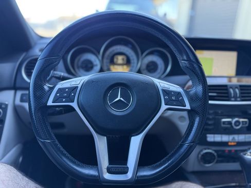 Used 2012 Mercedes-Benz C 250 Sedan image 18