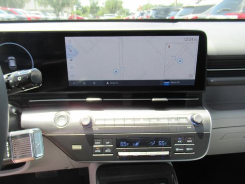 Used 2026 Hyundai Kona Limited AWD/4WD image 30