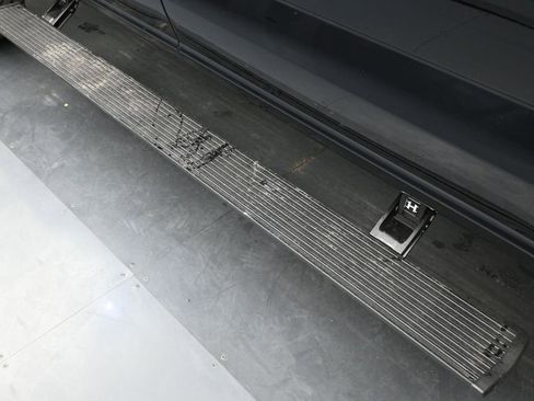 New 2025 Ford F150 Raptor w/ Equipment Group 803A Raptor R image 31