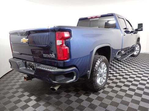 Used 2022 Chevrolet Silverado 2500 High Country w/ Z71 Off-Road Package AWD/4WD image 19