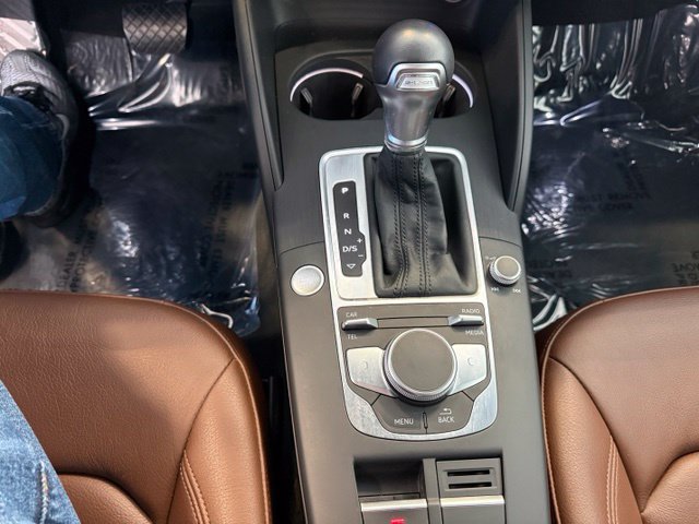 Used 2018 Audi A3 e-tron Premium FWD image 18