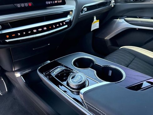 New 2026 Cadillac Lyriq V image 23