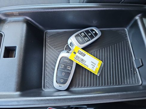 Certified 2024 Hyundai Ioniq 5 SE RWD image 43