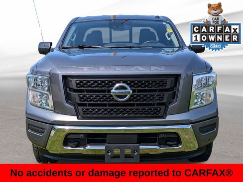 Used 2021 Nissan Titan SV w/ SV Convenience Package AWD/4WD image 3