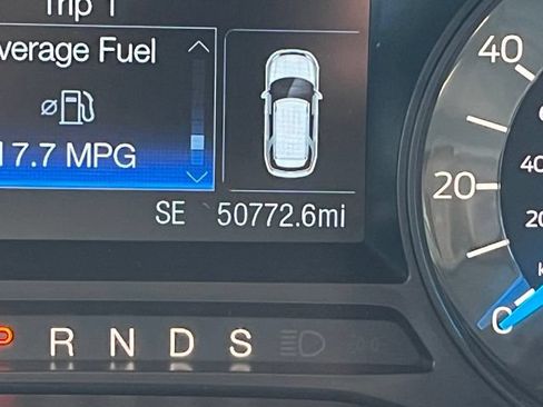 Used 2018 Ford Explorer XLT FWD image 15