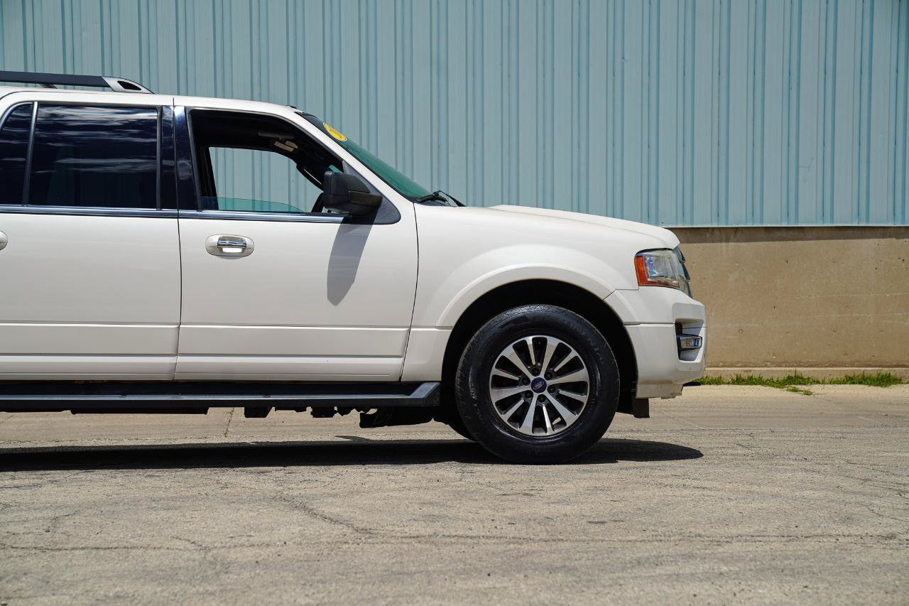 Used 2015 Ford Expedition EL XLT AWD/4WD image 14