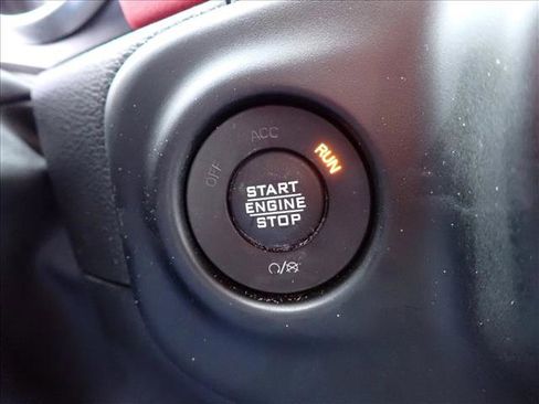 Used 2023 Jeep Wrangler Unlimited Rubicon 4xe AWD/4WD image 24
