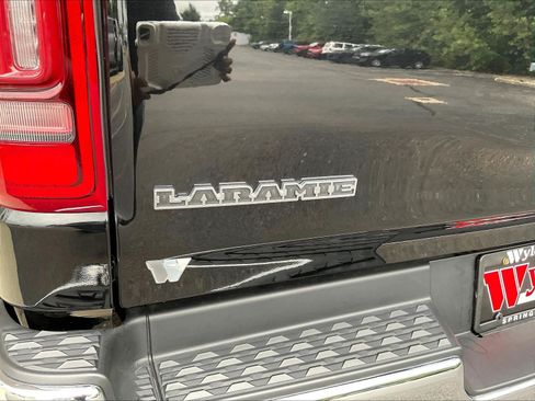 Used 2023 RAM 1500 Laramie AWD/4WD image 25