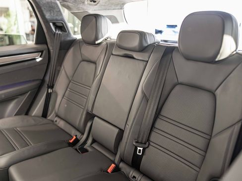 Used 2021 Porsche Cayenne GTS image 34