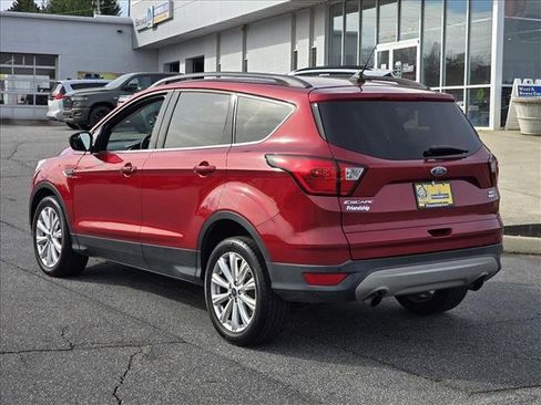 Used 2019 Ford Escape SEL image 24