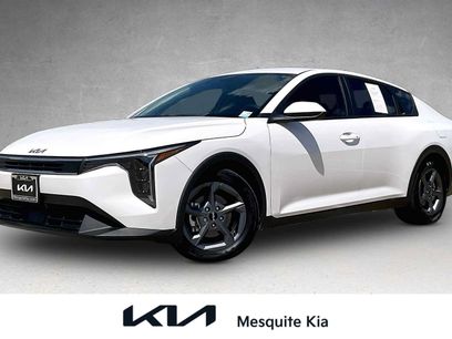 Certified 2025 Kia K4
