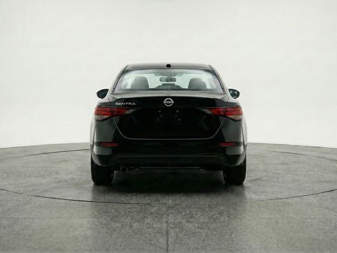 Used 2025 Nissan Sentra SV image 7
