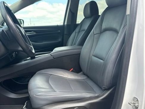 Used 2021 Buick Enclave Essence AWD/4WD image 40