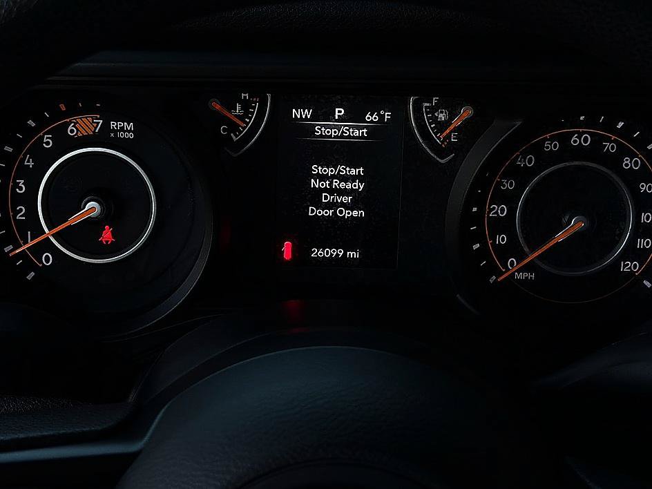 Used 2024 Jeep Wrangler Sport AWD/4WD image 10
