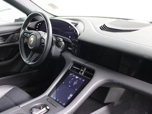 Used 2023 Porsche Taycan RWD image 8
