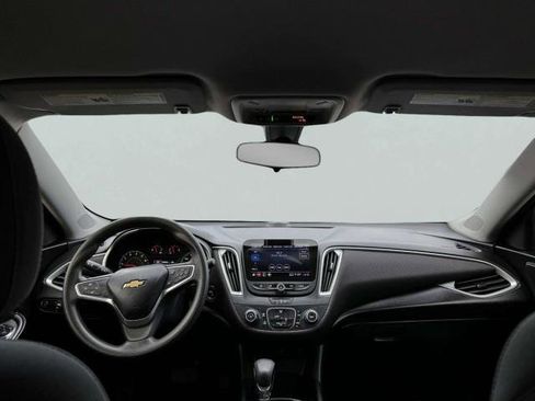 Used 2022 Chevrolet Malibu LS w/ LPO, Convenience Package 2 FWD image 39