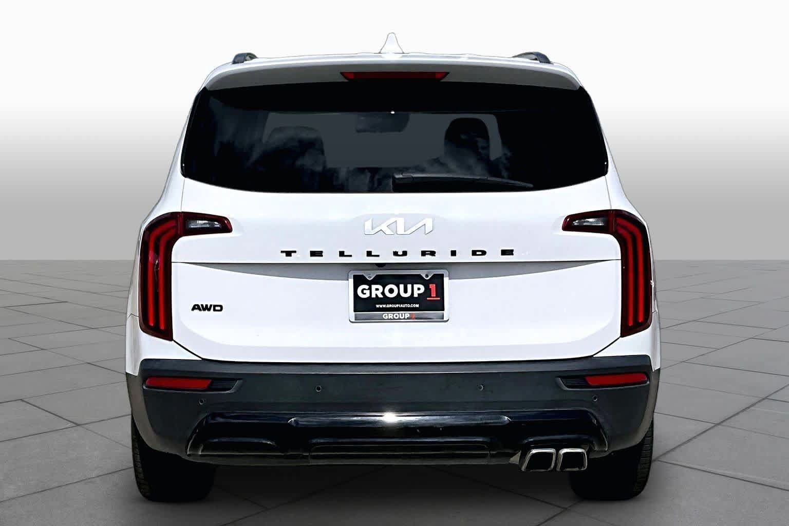 Used 2022 Kia Telluride EX w/ EX Premium Package AWD/4WD image 5