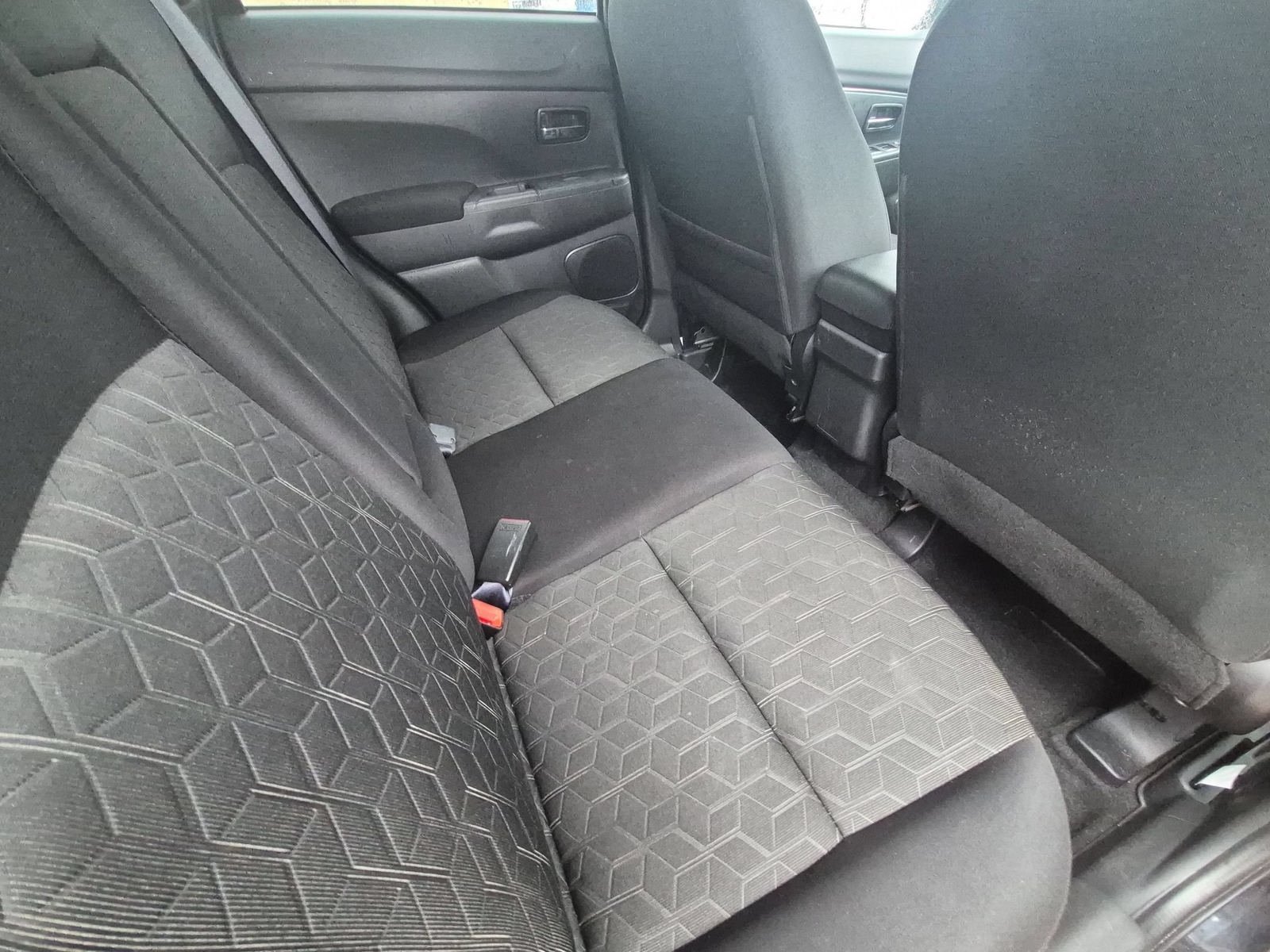 Used 2024 Mitsubishi Outlander Sport AWD image 28