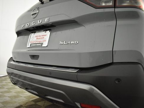 Certified 2023 Nissan Rogue SL w/ SL Premium Package image 43