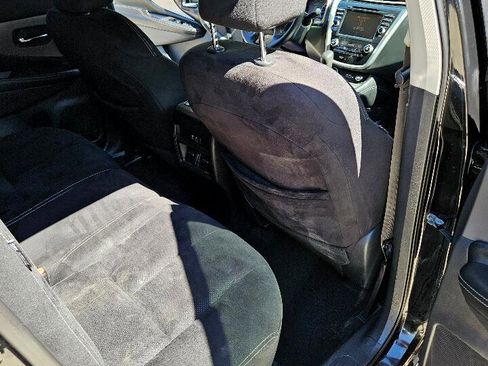 Used 2019 Nissan Murano S image 11