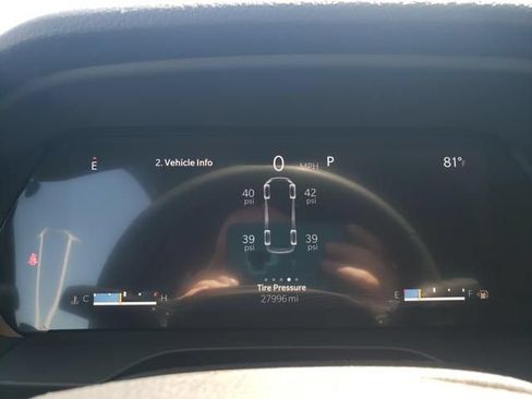 Used 2023 Jeep Grand Cherokee L Laredo AWD/4WD image 32