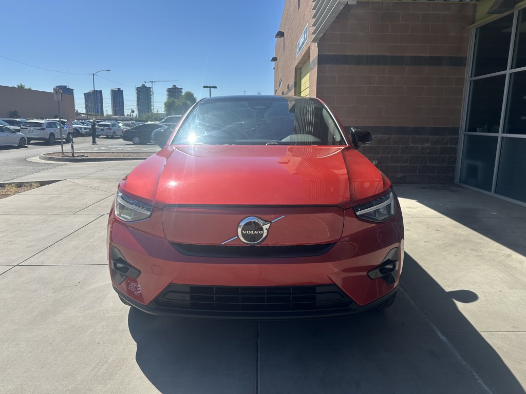 Used 2023 Volvo C40 P8 Recharge Plus AWD/4WD image 8