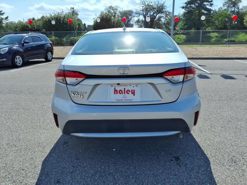 Used 2020 Toyota Corolla LE FWD image 6