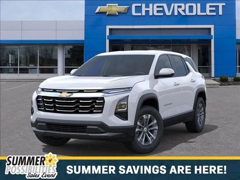 New 2026 Chevrolet Equinox LT w/ Convenience Package II FWD image 6