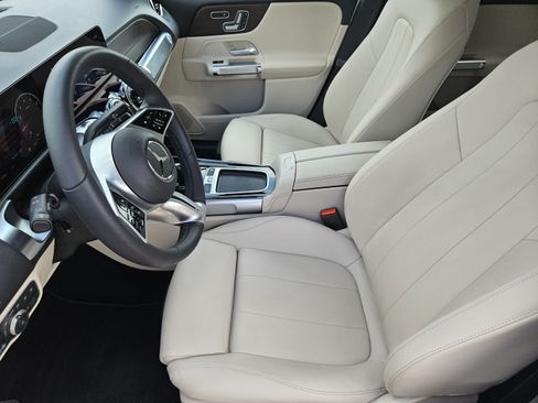 Certified 2026 Mercedes-Benz GLB 250 image 5