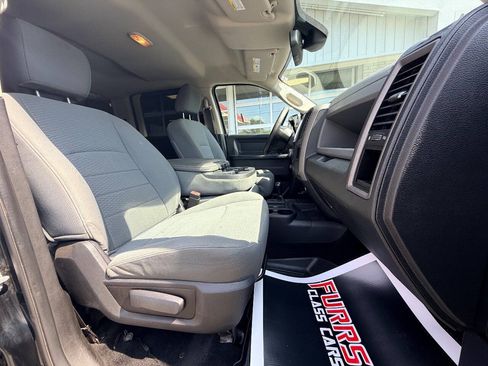 Used 2013 RAM 2500 Tradesman w/ Chrome Appearance Group AWD/4WD image 36