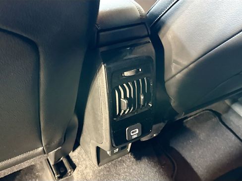 Used 2026 Jeep Compass Limited image 28