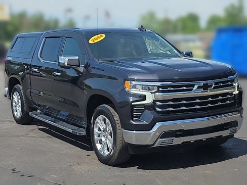 Used 2024 Chevrolet Silverado 1500 LTZ w/ LPO, Dark Essentials Package AWD/4WD image 11