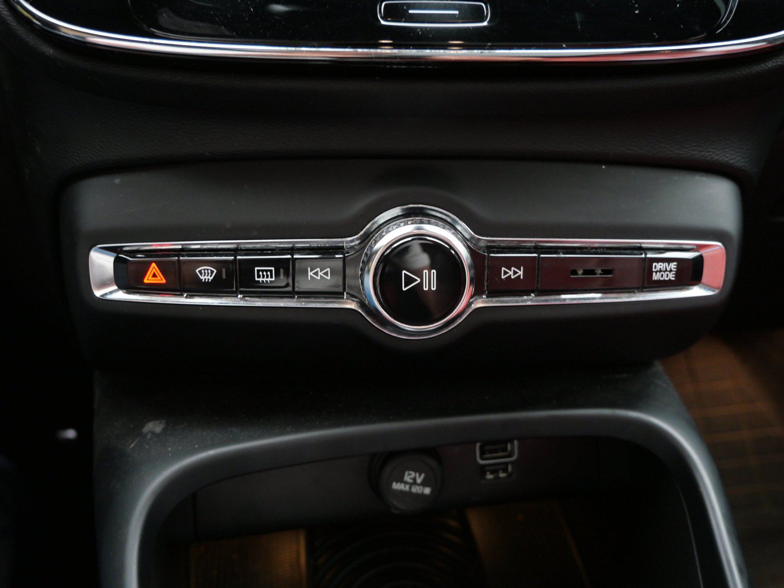 Used 2019 Volvo XC40 T5 Inscription AWD/4WD image 20