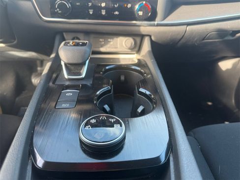 Certified 2024 Nissan Rogue S image 11