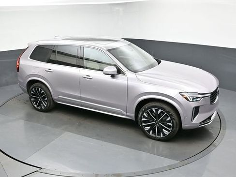 New 2026 Volvo XC90 B6 Plus w/ Protection Package Premier AWD/4WD image 47