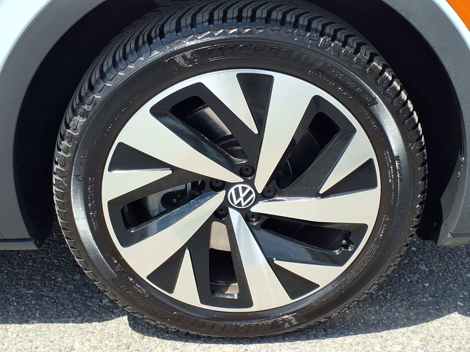 Certified 2022 Volkswagen ID.4 Pro S AWD/4WD image 9